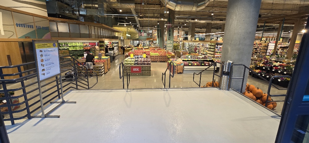 Custom Retail Fixtures for Grocery Stores